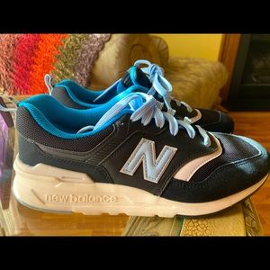 Womens New Balance sneakers,navy blue, size US 8